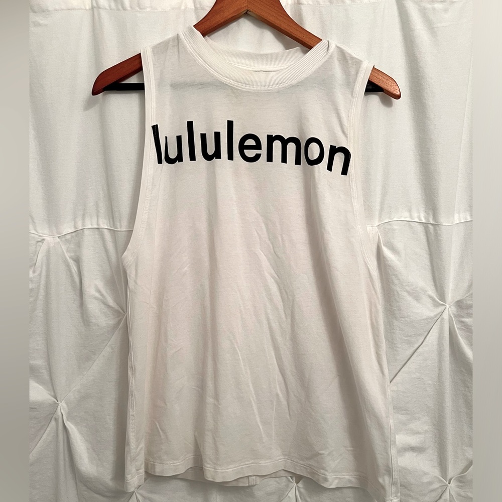 Women’s Lululemon Muscle Tank
